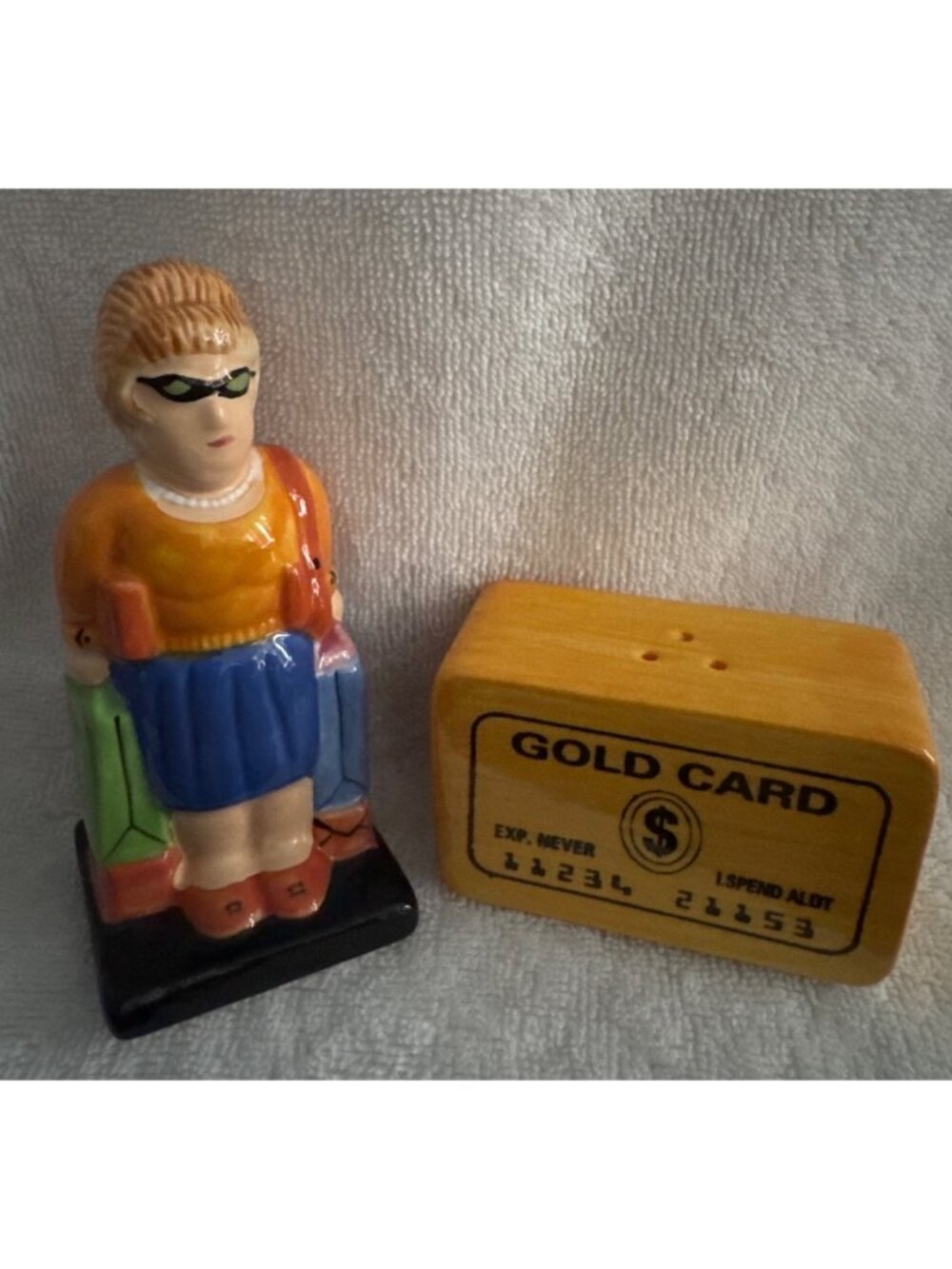 Novelty Salt & Pepper Shakers Fitz & Floyd Born to Shop Gold Card